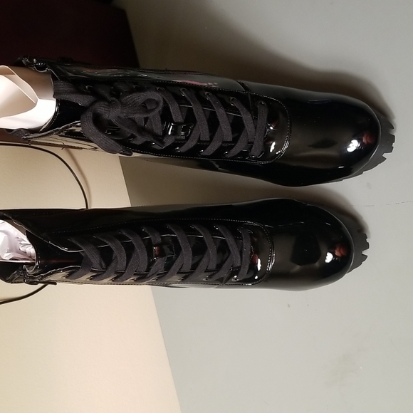 Patent Leather Tie Up Boots - Picture 4 of 6